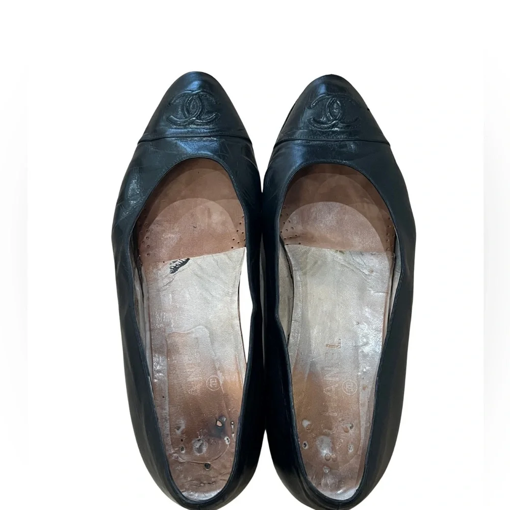 Chanel Authentic Black Vintage Interlock CC Logo Ballet Flats Women's Size: 40 - Picture 2 of 7